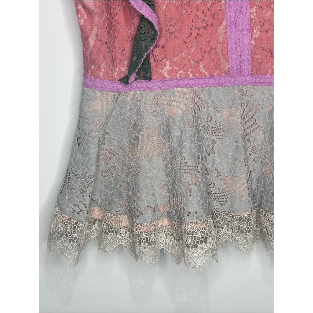 Sugar + Lips Colorblock Lace Peplum Top Blush Pink Sage Green Lavender Size L - Picture 4 of 8